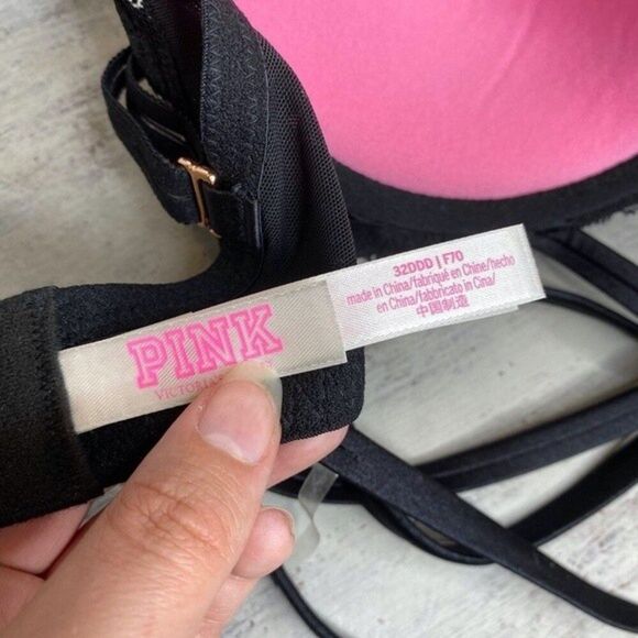 Pink Victoria’s Secret push up bra 32DDD - Picture 5 of 9